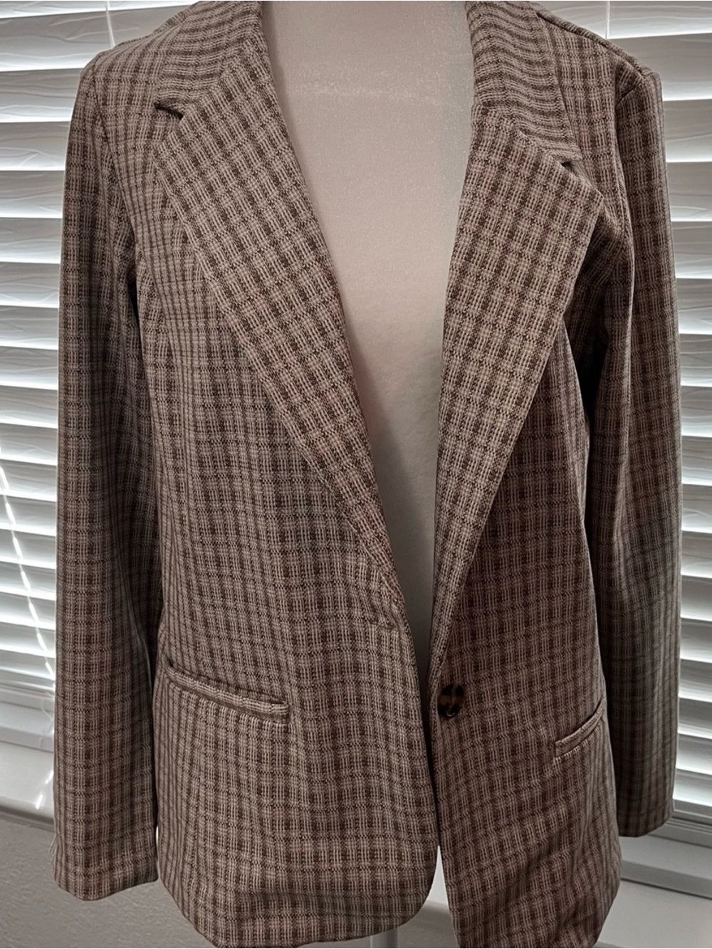 Liverpool Taupe Plaid Blazer - Picture 2 of 6